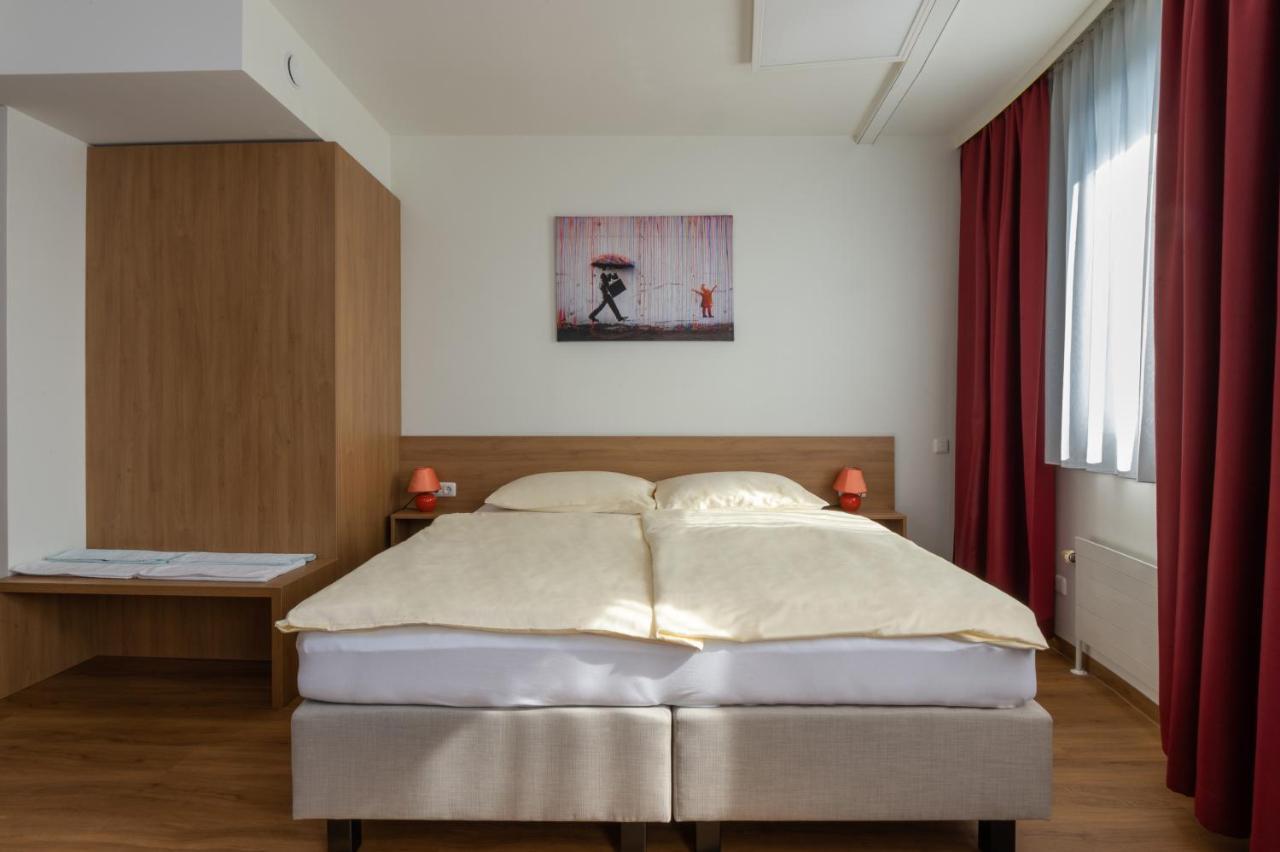Hotel Sommerhaus Лінц Екстер'єр фото